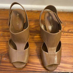 Tan Aerosoles leather and suede heels size 8